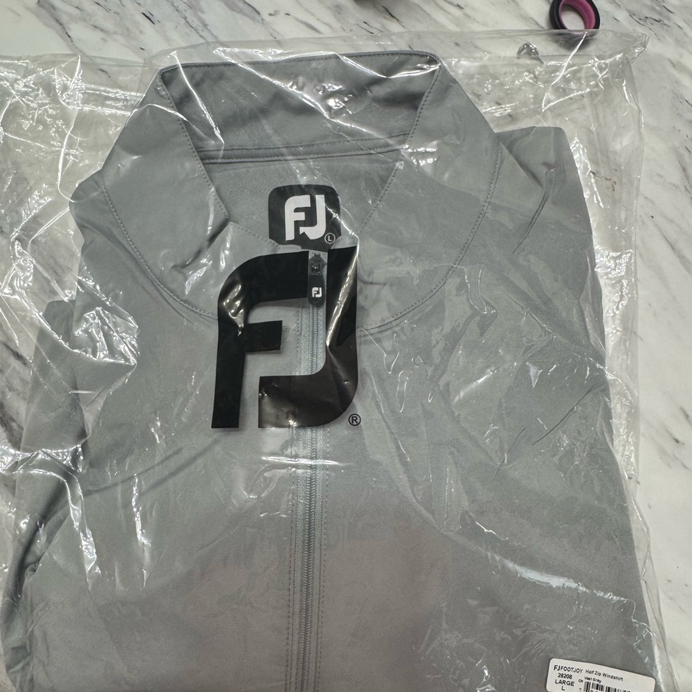 FootJoy Vest Gray Half-Zip Windshirt